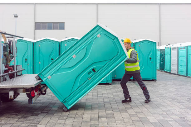 Best Construction site porta potty rental  in Oak Grove, VA