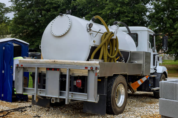 Best Portable restroom trailer rental  in Oak Grove, VA